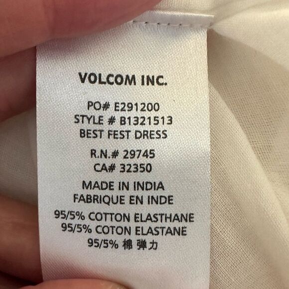 VOLCOM Women’s Best Fest Handkerchief Hem Strappy Sundress White/Gray Size Small - Picture 15 of 16